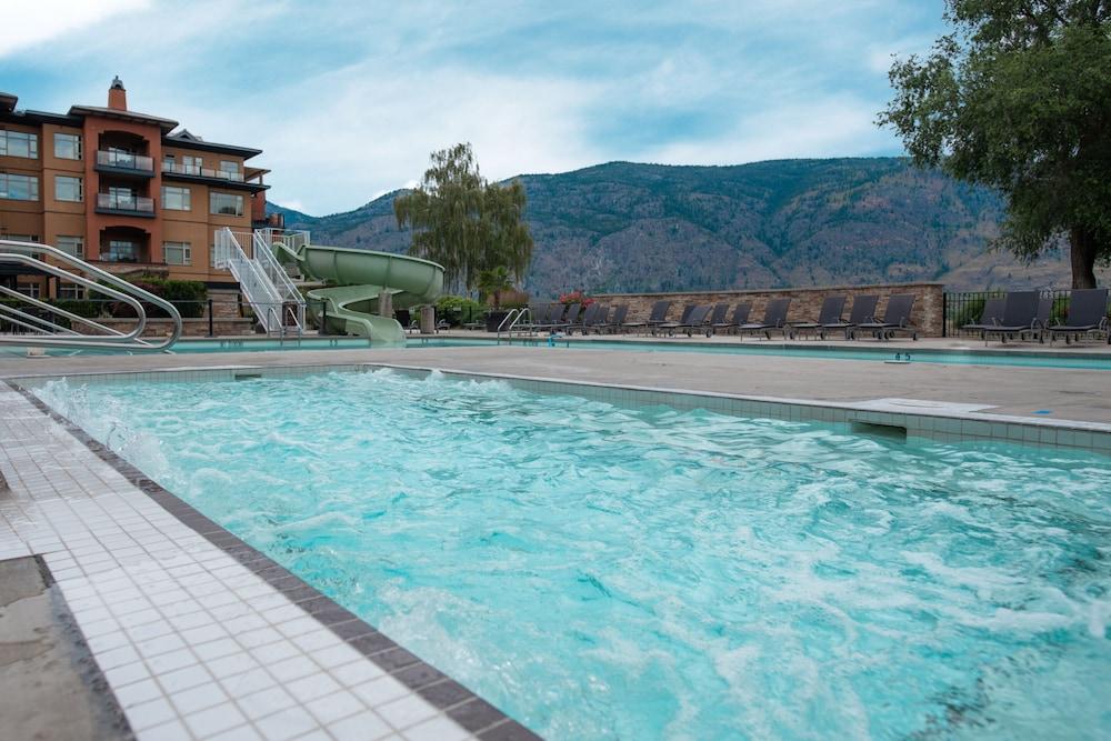 Watermark Beach Resort Осойос Екстериор снимка