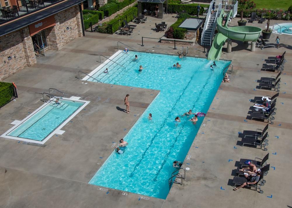 Watermark Beach Resort Осойос Екстериор снимка
